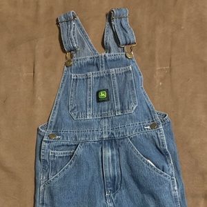 John Deere overhauls boys